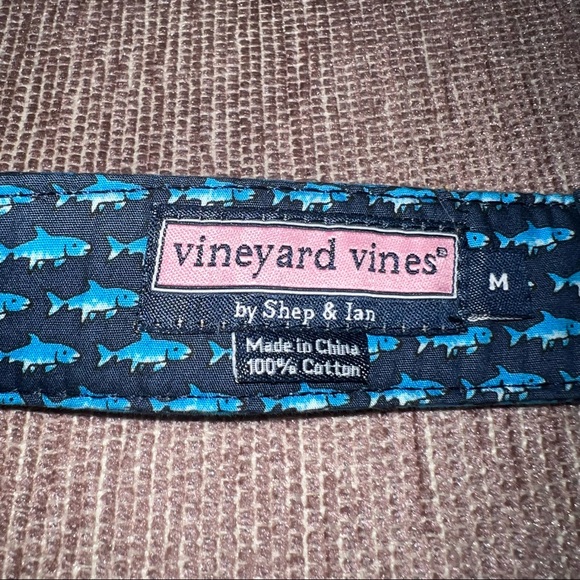 Vineyard Vines by Shep & Ian Shark belt M - Picture 6 of 6
